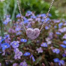 Charger l'image dans la galerie, Lepidolite heart pendant