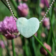 Charger l'image dans la galerie, Aquamarine heart pendant