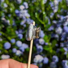 Load image into Gallery viewer, Pegmatite hair clip