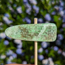 Charger l'image dans la galerie, Grossular Garnet hair clip