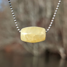 Charger l'image dans la galerie, Yellow Calcite Shiva bead
