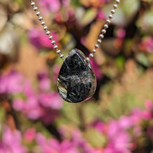 Charger l'image dans la galerie, Anthophyllite teardrop pendant
