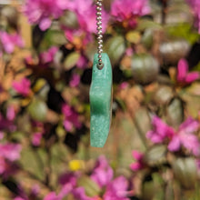 Charger l'image dans la galerie, Aventurine Large Star pendant