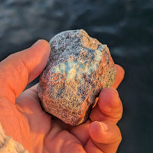 Lade das Bild in den Galerie-Viewer, Raw Larimar partial nodule