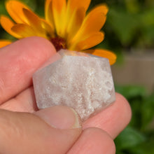 Load image into Gallery viewer, Pink Amethyst grid point