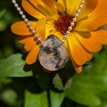 Charger l'image dans la galerie, Fluorite with Mica inclusions teardrop pendant