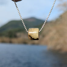 Charger l'image dans la galerie, Hackmanite Barrel bead