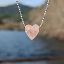 Charger l'image dans la galerie, Kunzite heart pendant