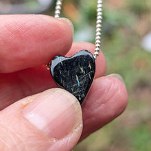 Charger l'image dans la galerie, Genuine Nuummite with rainbow flash pendant