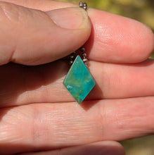 Charger l'image dans la galerie, Peruvian Blue Opal freeform pendant