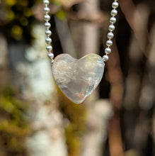 Charger l'image dans la galerie, Black Moonstone small heart pendant