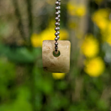 Charger l'image dans la galerie, Hackmanite heart pendant