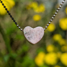 Charger l'image dans la galerie, Grossular Garnet heart pendant