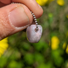 Charger l'image dans la galerie, Grossular Garnet heart pendant