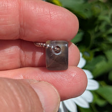 Charger l'image dans la galerie, Black Moonstone small heart pendant