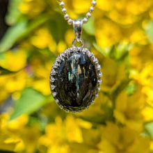 Charger l'image dans la galerie, Nuummite in 925 silver bezel pendant