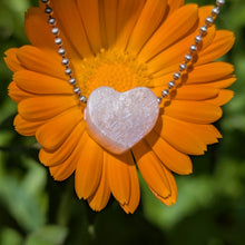 Charger l'image dans la galerie, Belomorite Moonstone heart pendant