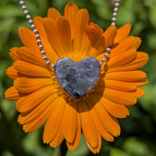 Charger l'image dans la galerie, Larvakite heart pendant