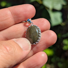 Charger l'image dans la galerie, Forest Crystal in 925 silver bezel