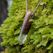 Ladda upp bild till gallerivisning, Forest Crystal pendulum pendant