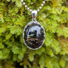 Ladda upp bild till gallerivisning, Nuummite in 925 silver bezel pendant #2