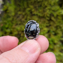 Ladda upp bild till gallerivisning, Nuummite in 925 silver bezel pendant #2