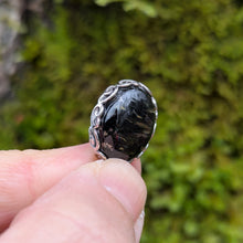 Ladda upp bild till gallerivisning, Nuummite in 925 silver bezel pendant #2