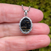 Ladda upp bild till gallerivisning, Nuummite in 925 silver bezel pendant #2