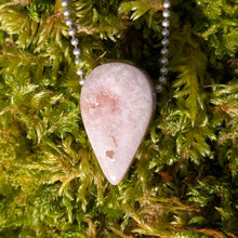 Ladda upp bild till gallerivisning, Pink Amethyst sparkly pendulum pendant