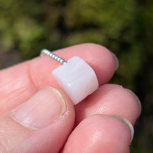 Ladda upp bild till gallerivisning, Petalite heart pendant