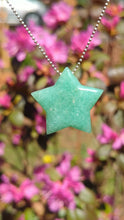 Charger et lire la vidéo dans la visionneuse de la Galerie, Aventurine Large Star pendant