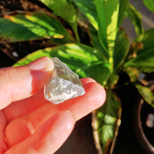 Ladda upp bild till gallerivisning, Hiddenite wand