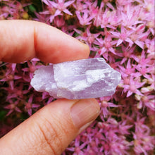Indlæs billede til gallerivisning Kunzite raw piece