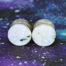 Charger l'image dans la galerie, 7/16" (11mm) Sunstone Moonstone plugs