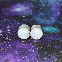 Charger l'image dans la galerie, 7/16" (11mm) Sunstone Moonstone plugs