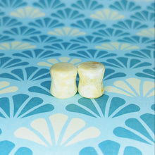 Charger l'image dans la galerie, 00g (10mm) Sunstone Moonstone plugs