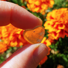 Charger l'image dans la galerie, Libyan Desert Glass heart cabochon