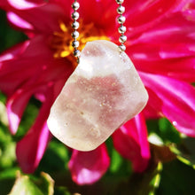 Charger l'image dans la galerie, Libyan desert glass half raw half polished necklace