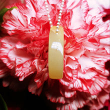 Charger l'image dans la galerie, Green Opal pendant