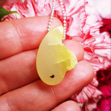 Charger l'image dans la galerie, Green Opal pendant