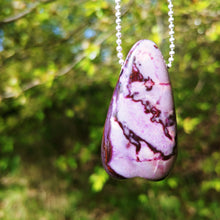 Charger l'image dans la galerie, Large Sugilite heart pendant