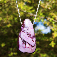 Charger l'image dans la galerie, Large Sugilite heart pendant