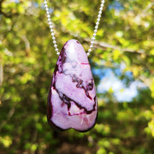 Charger l'image dans la galerie, Large Sugilite heart pendant
