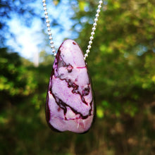 Charger l'image dans la galerie, Large Sugilite heart pendant