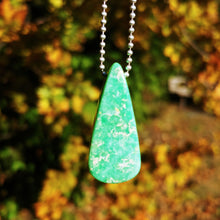 Lade das Bild in den Galerie-Viewer, Variscite necklaces