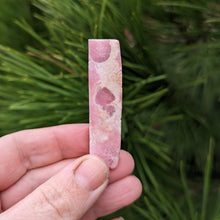 Load image into Gallery viewer, Rhodochrosite from Argentina slice