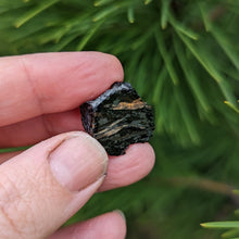 Load image into Gallery viewer, Nuummite self standing half raw half polished