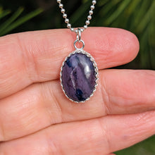 Lade das Bild in den Galerie-Viewer, Sugilite & Richterite in 925 silver pendant