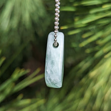 Charger l'image dans la galerie, Aquamarine free form pendant