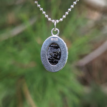 Charger l'image dans la galerie, Nuummite with magnetic Pyrrhotite inclusions in 925 silver